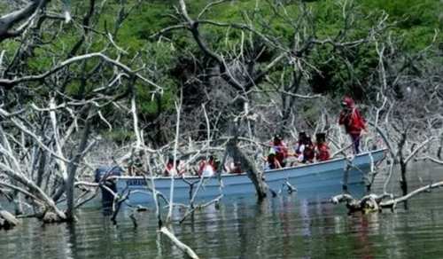 lago enriquillo