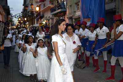 Fiesta San Andres en Zona Colonial con Luis El Gallo