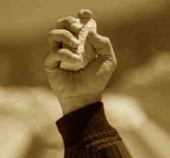 que tiren la primera piedra