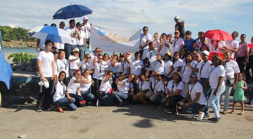 mujeres aeroportuarias