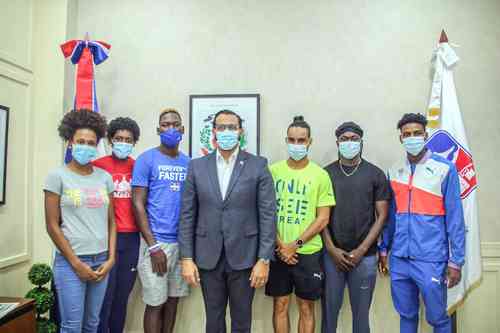 Medallistas Olímpicos Tokio2020 visitan Inaguja