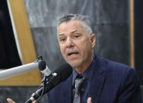 Manuel Jim&eacute;nez: "Este es el m&aacute;s colosal fraude de la historia" 