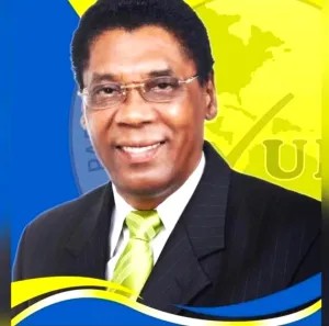 Dr. Julio A Altagracia G autor